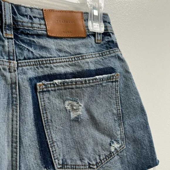 Zara Embroidered Jean Shorts US 2 - Picture 4 of 5